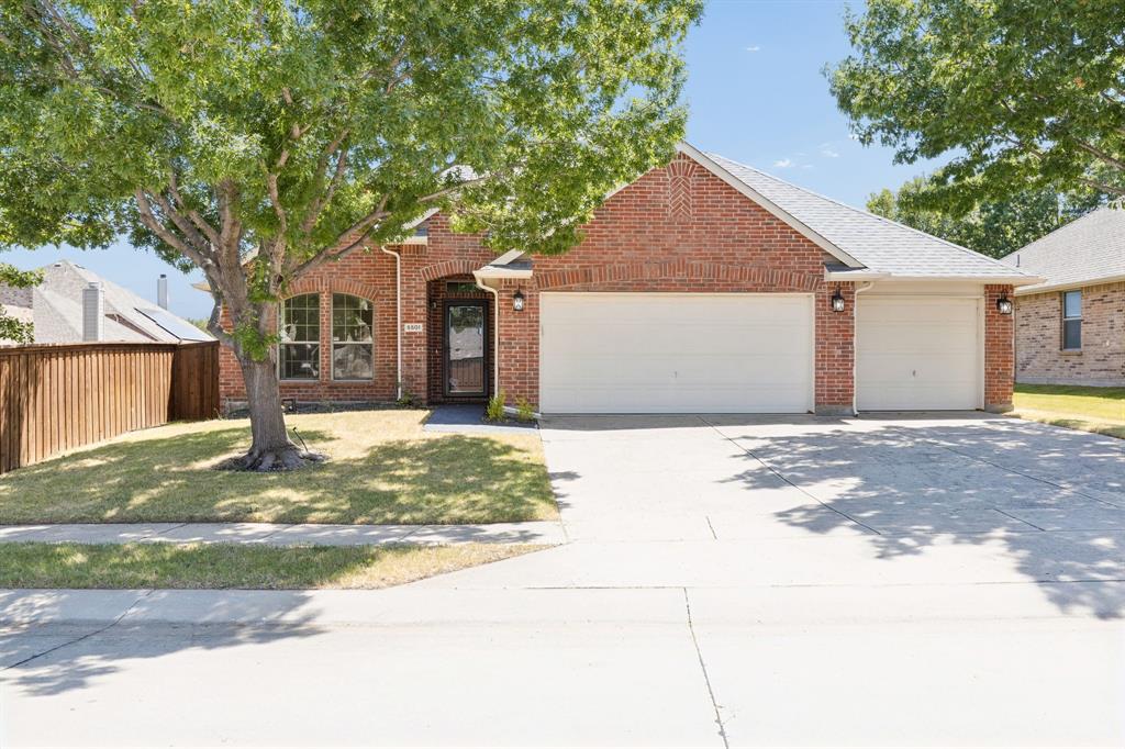 5501 Manitou Drive — photo