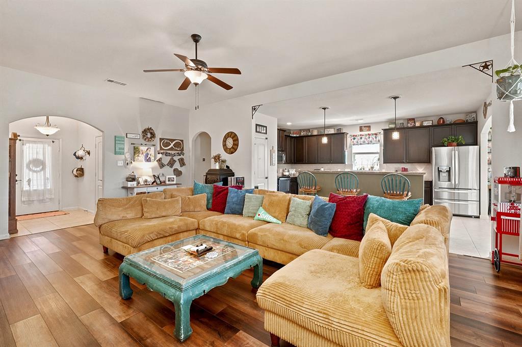 2416 Fall Leaf Court — photo