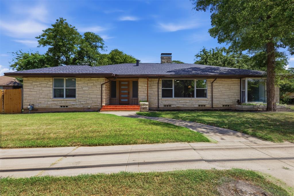 1170 W Frey Street — photo