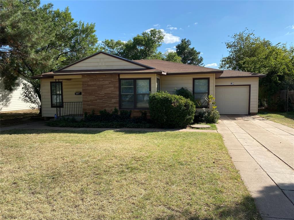 2371 Moore Street — photo