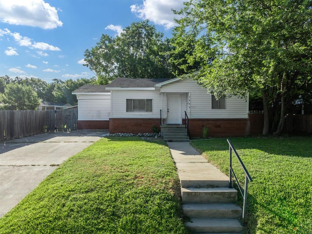 3804 Belmont Drive — photo