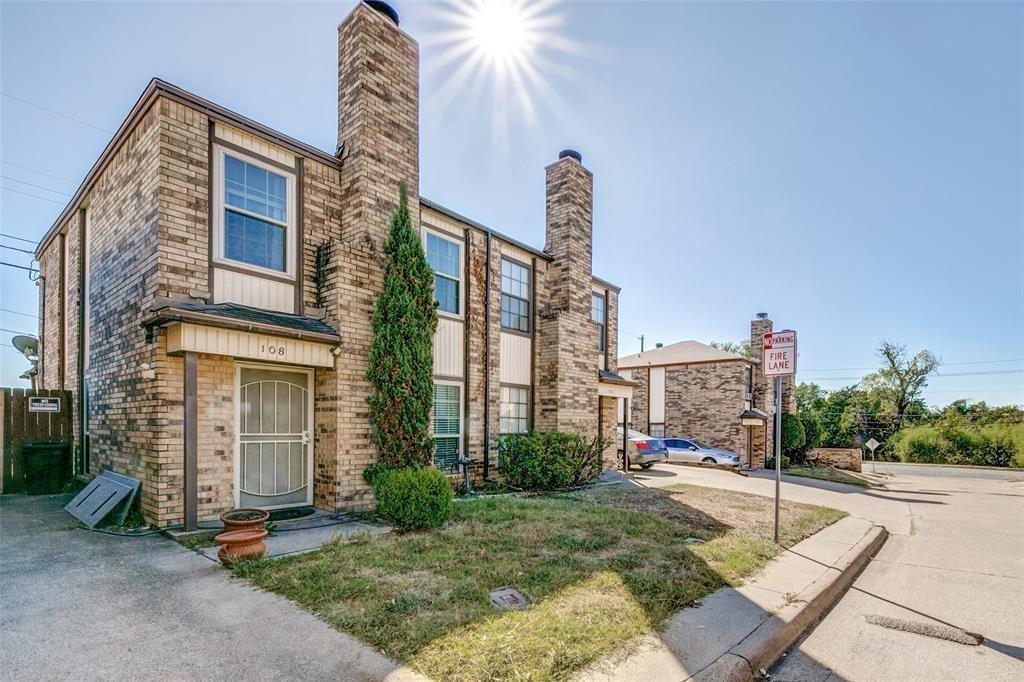 108 Brookside Drive — photo