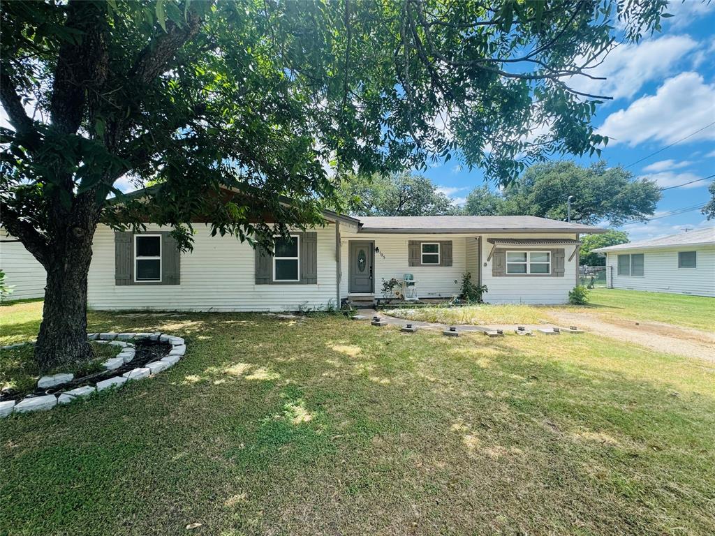 105 S Lakeview Drive — photo