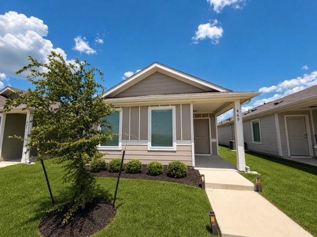 465 Whistlestop Way — photo