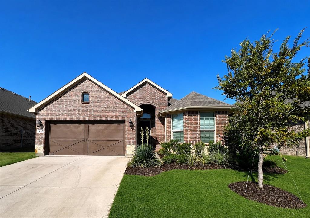 273 Mineral Point Drive — photo