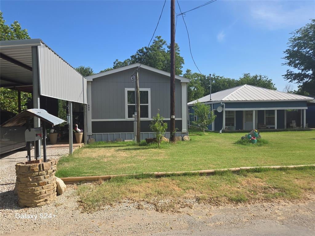 121 Peach — photo
