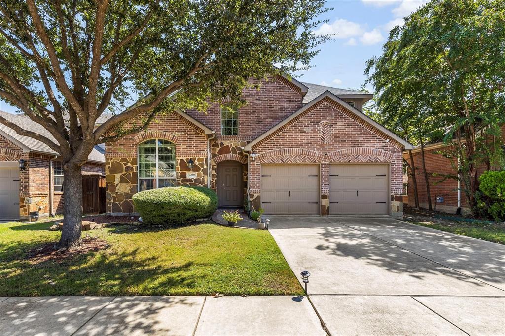 7230 Lake Hill Trail — photo