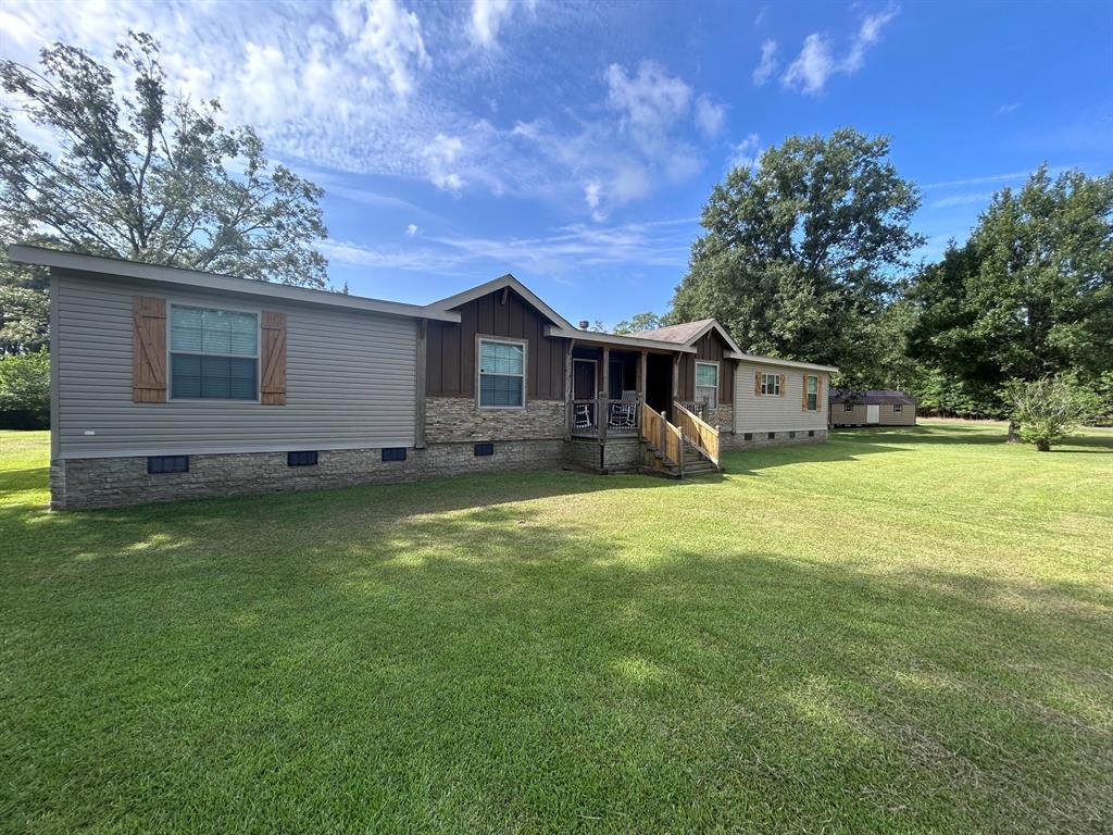 10937 Blanchard Latex Road — photo