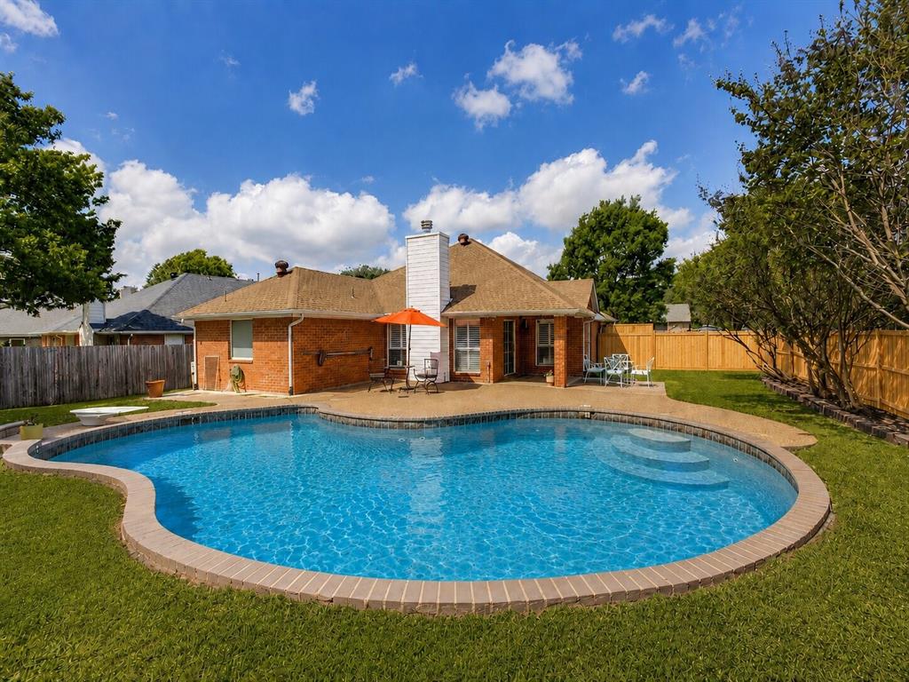 808 Canyon Valley Drive — photo