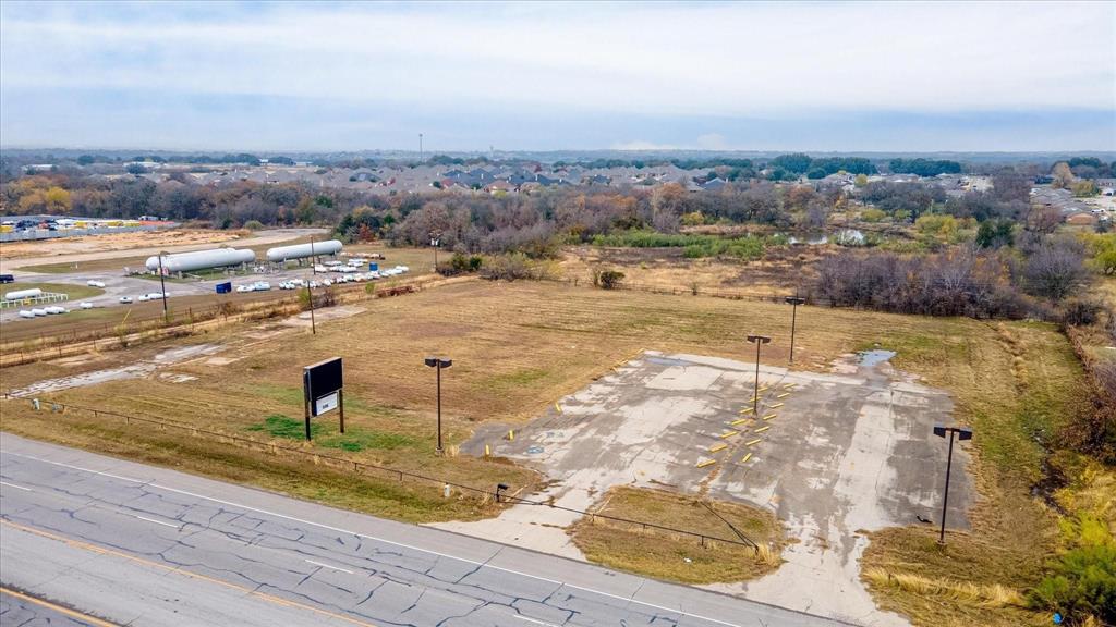 4426 E US Highway 377 — photo