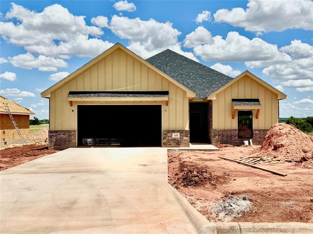 125 Bluestem Road — photo