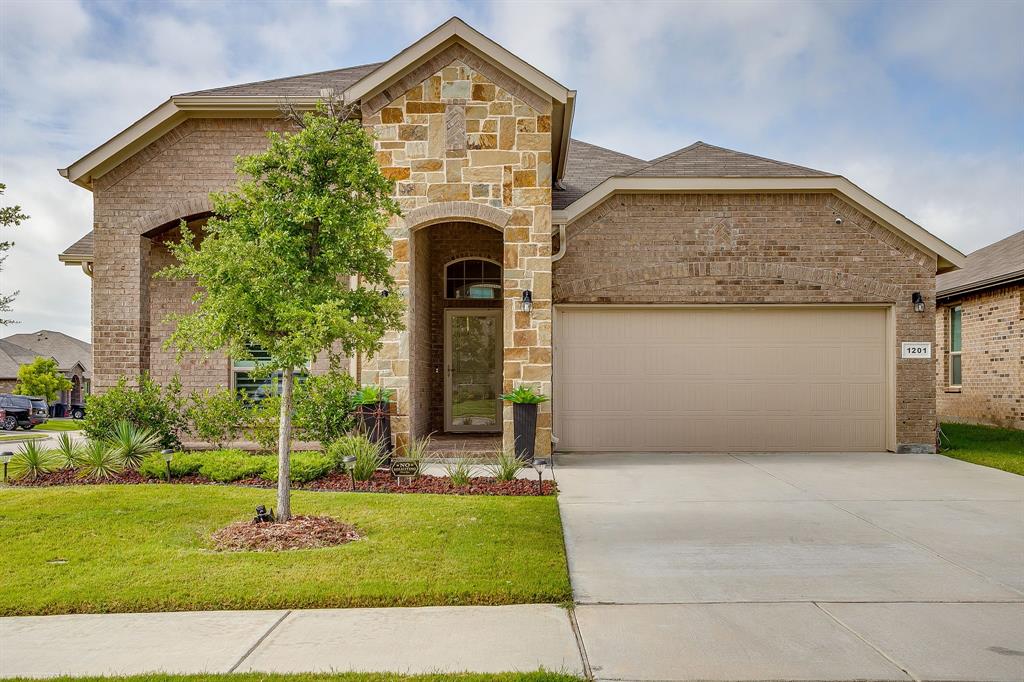 1201 Kerrville Lane — photo
