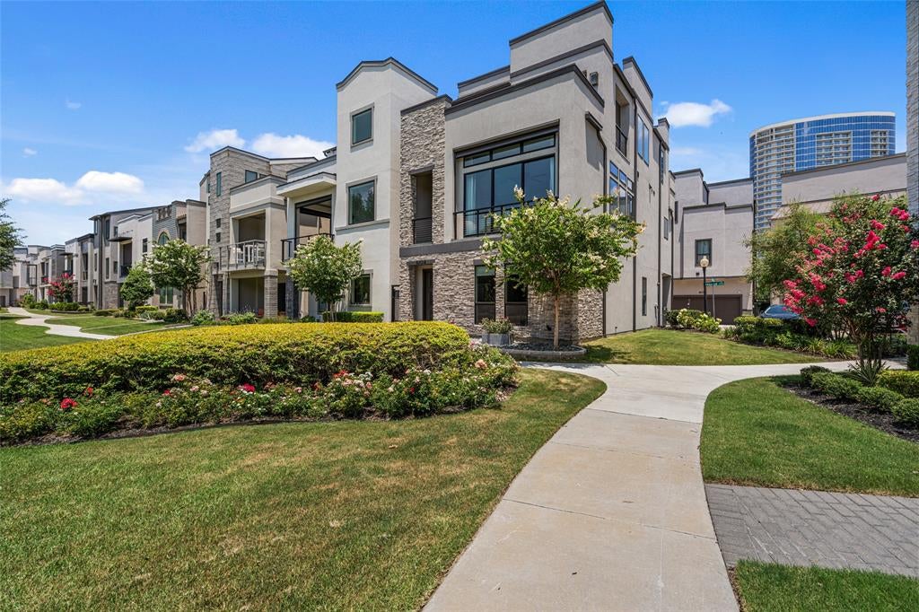 6104 Preserve Drive — photo