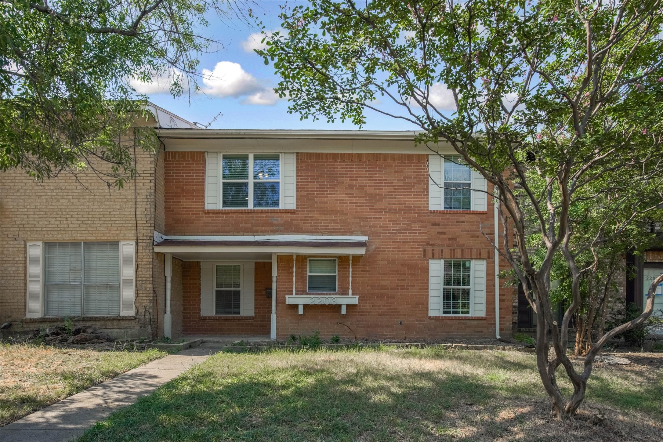 2203 Sheraton Drive — photo