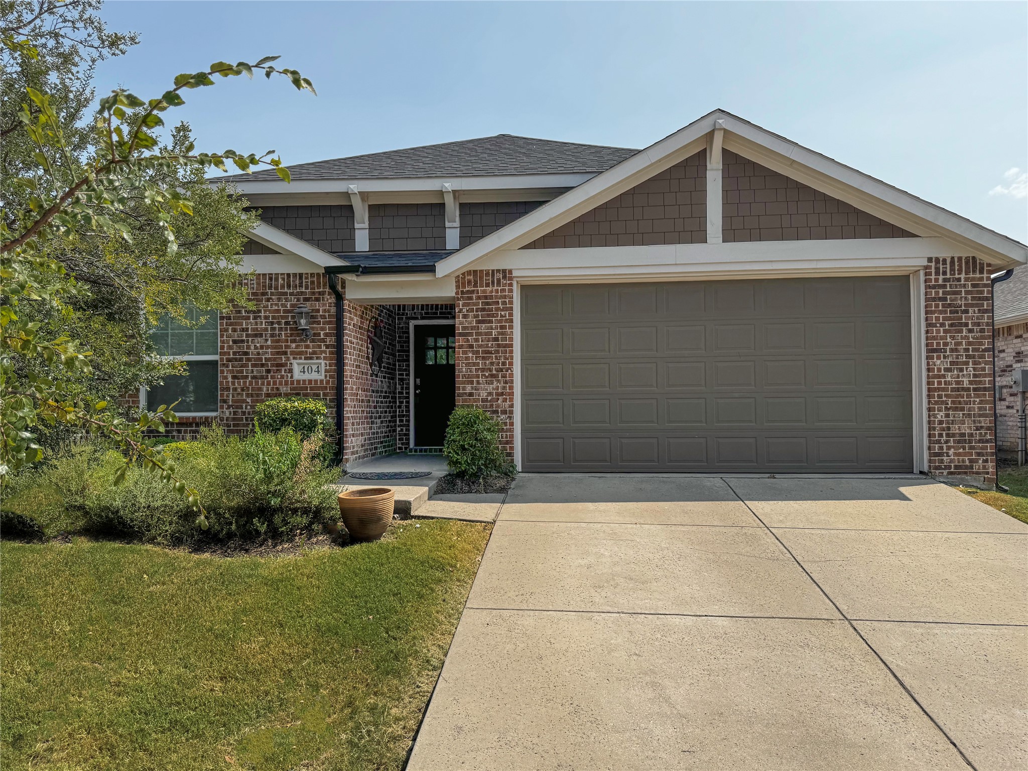 404 Barnstorm Drive — photo