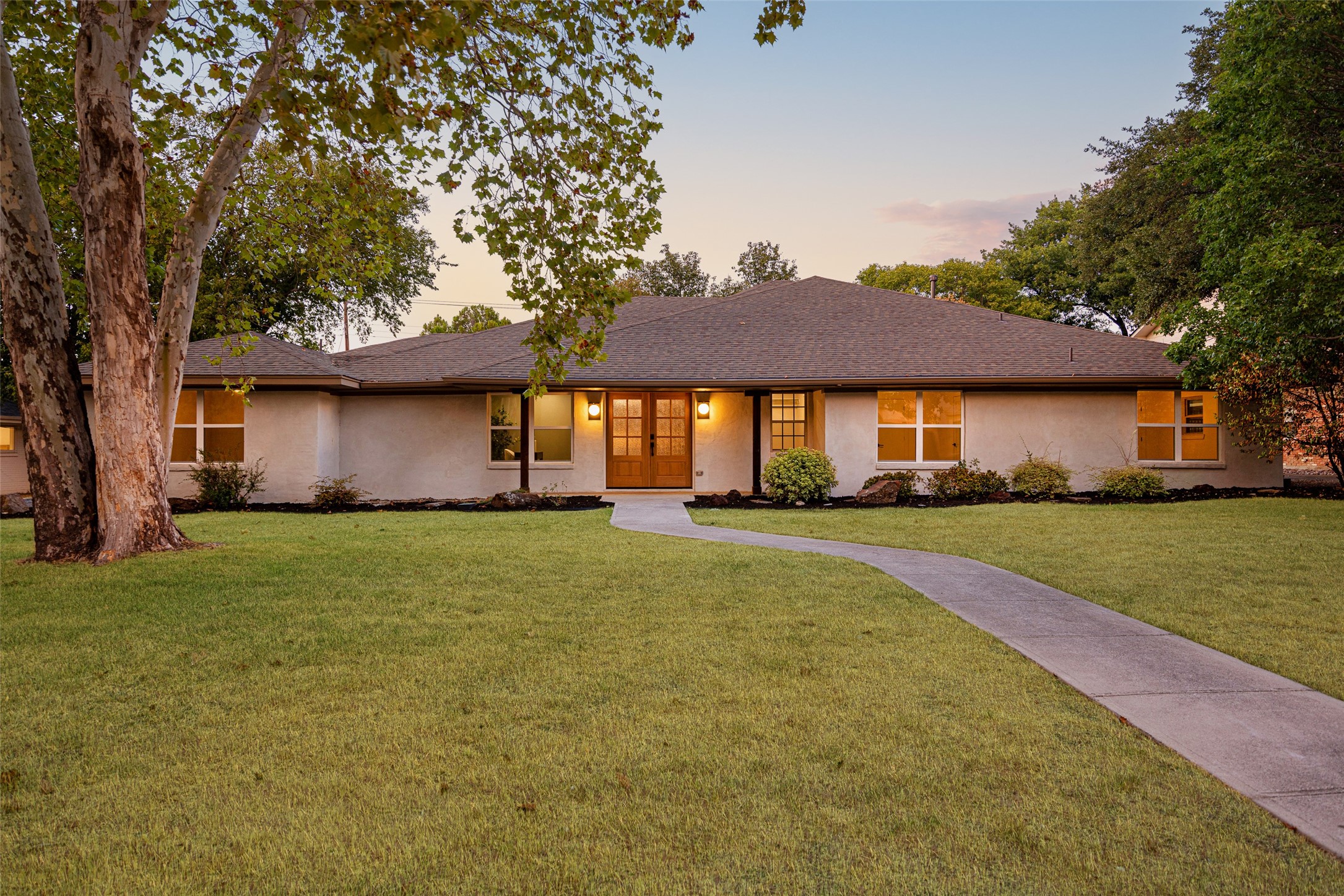 4039 Goodfellow Drive — photo