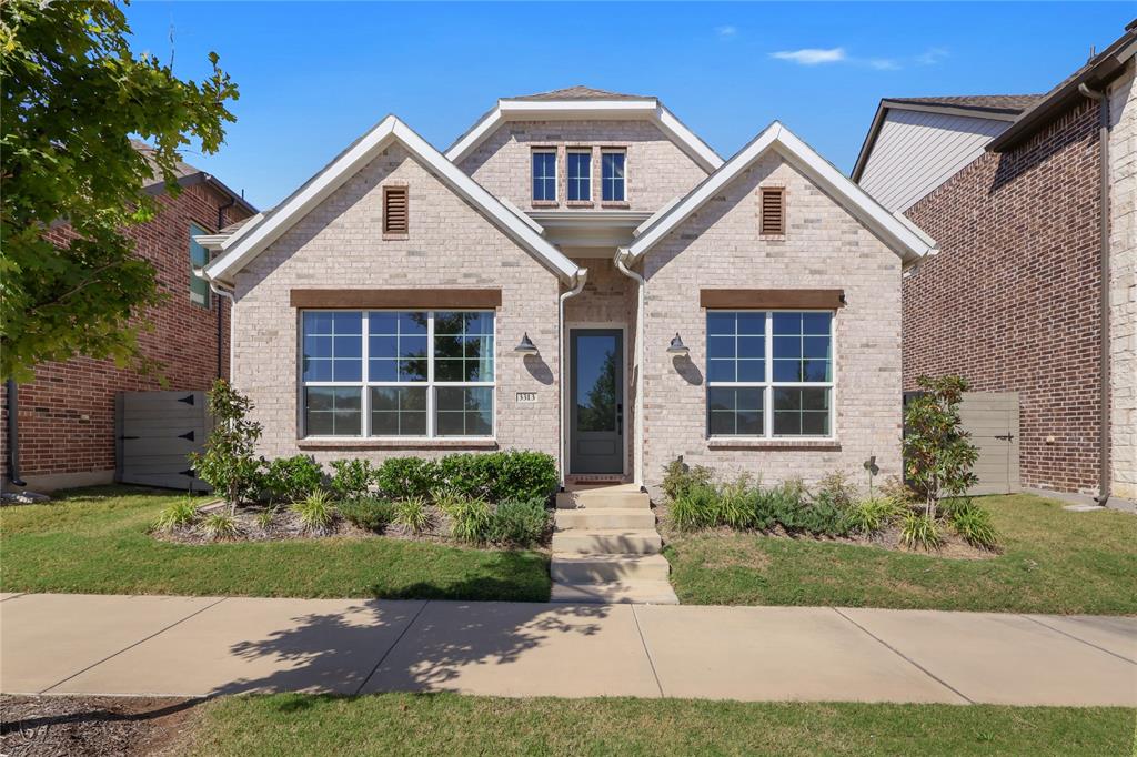 3313 The Commons Parkway — photo