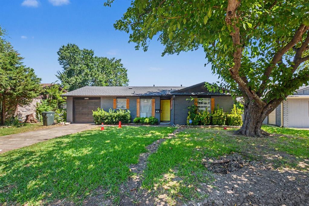 1809 Homestead Place — photo