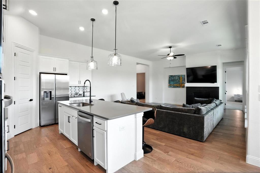 716 Colt Drive — photo