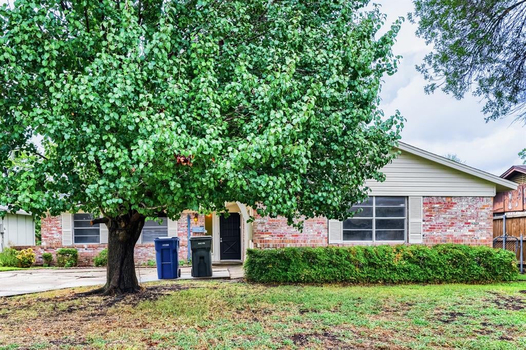 1106 Intervale Drive — photo