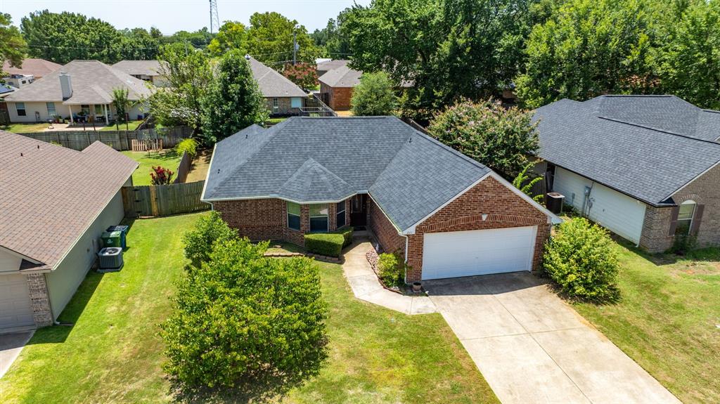 221 Quail Run — photo