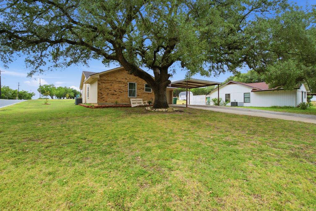 701 Van Winkle Street — photo