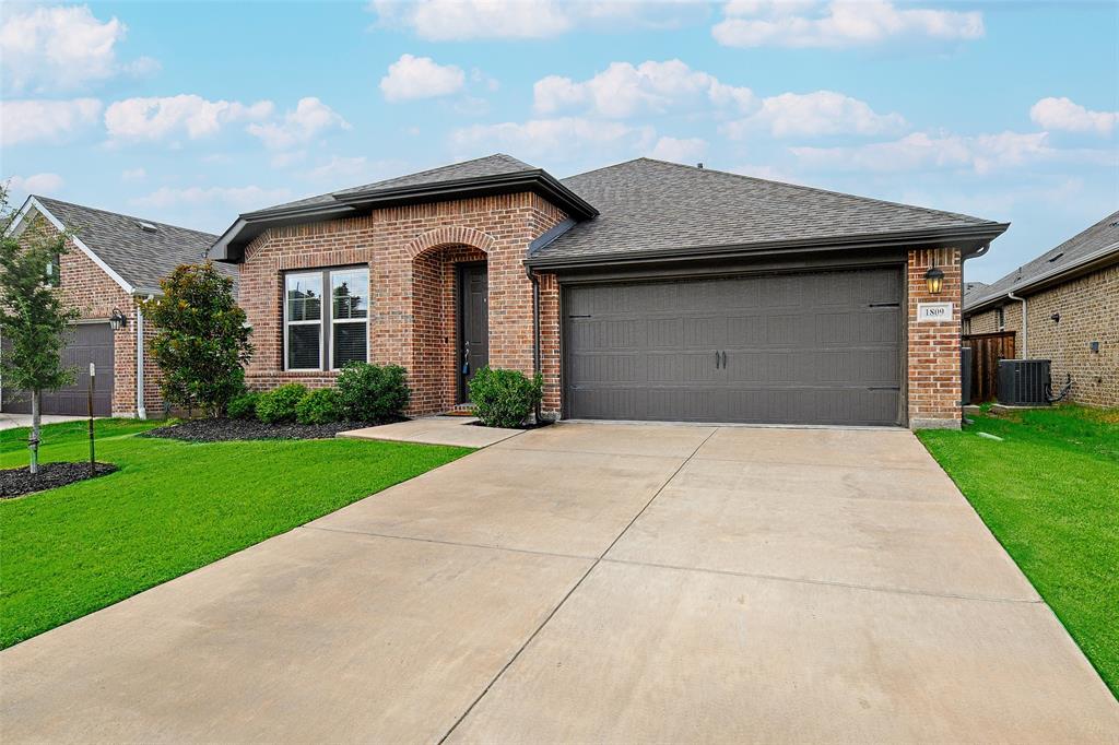 1809 Arbor Drive — photo