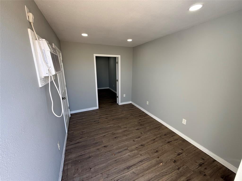 1465 E Renfro Street 113 — photo