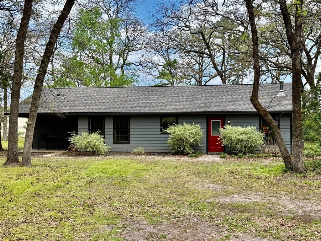 289 Private Road 7819 — photo