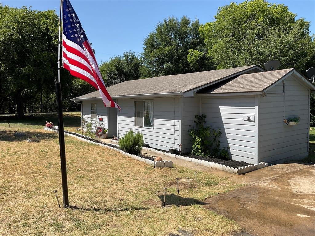 111 Canyon Drive — photo