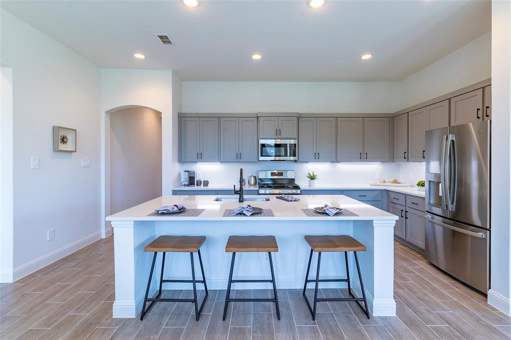 4437 Sweet Clover Lane — photo