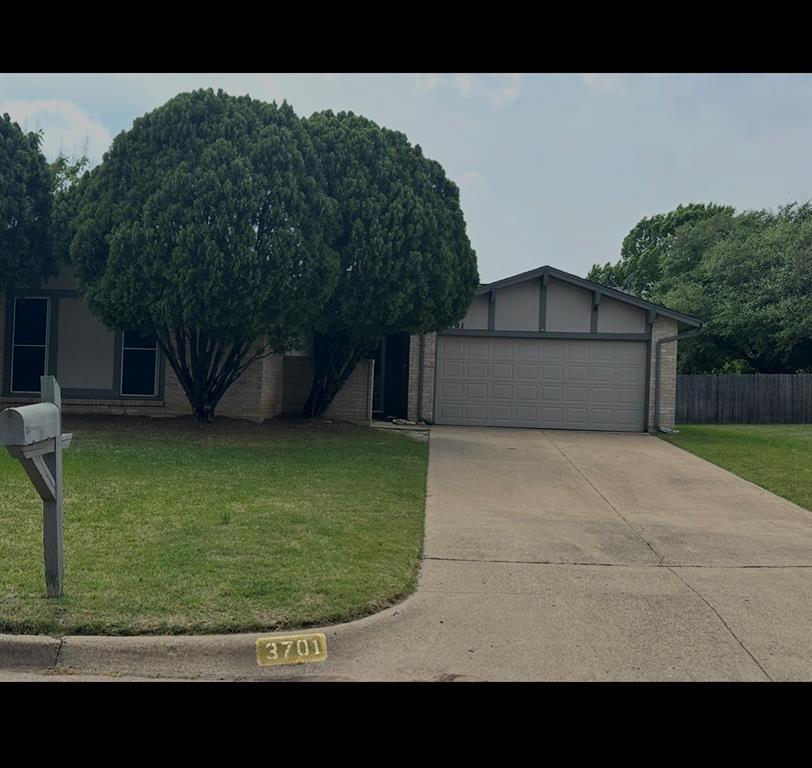 3701 South Court — photo