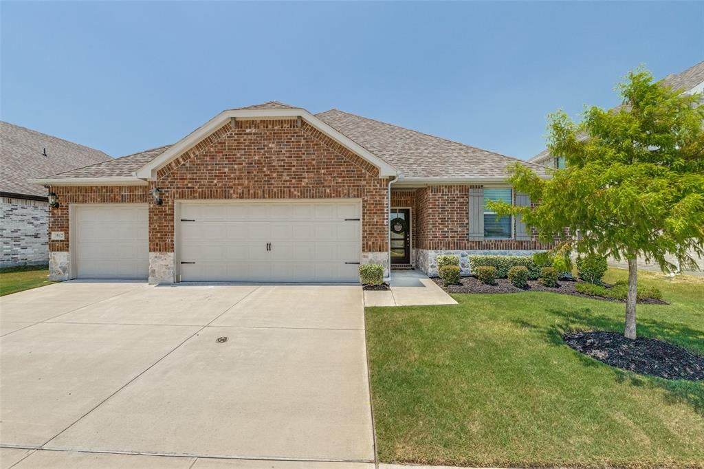 3812 Copperwood Drive — photo
