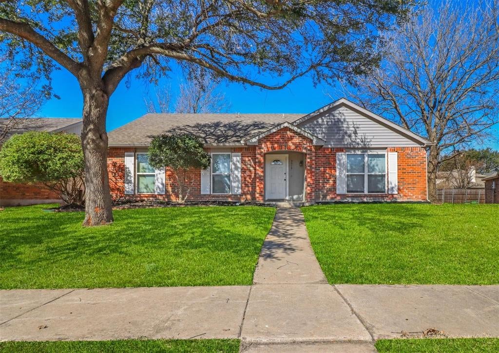 3013 Majestic Court — photo