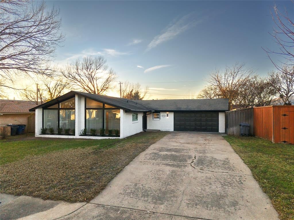 1241 Stevens Ridge Drive — photo
