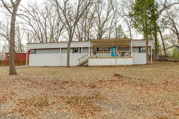 101 Crocker Drive — photo