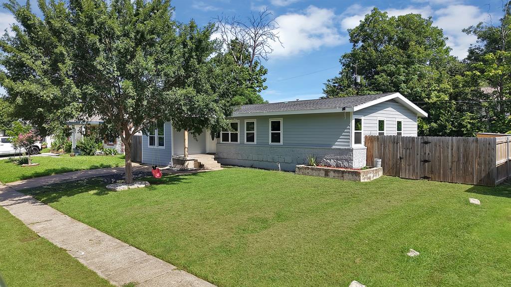 113 E Linda Drive — photo