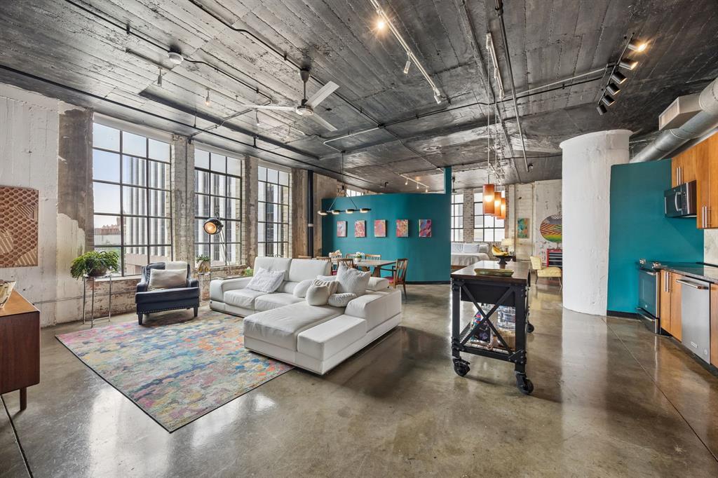 1122 Jackson Street 413 — photo