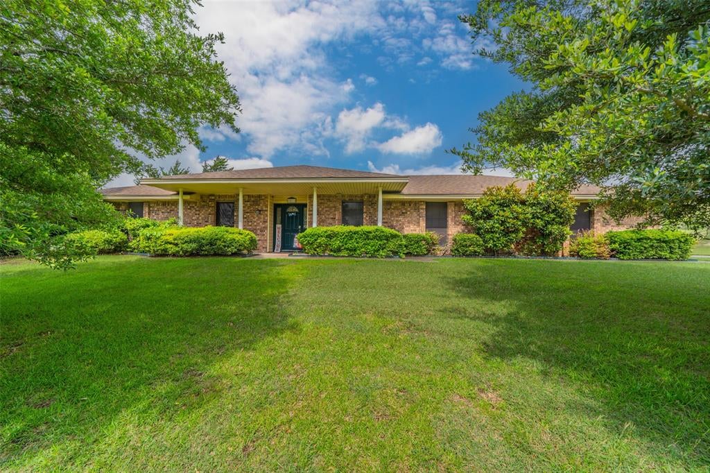5011 Springbrook Drive — photo