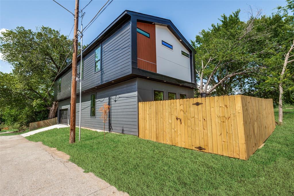 524 Tama Street — photo