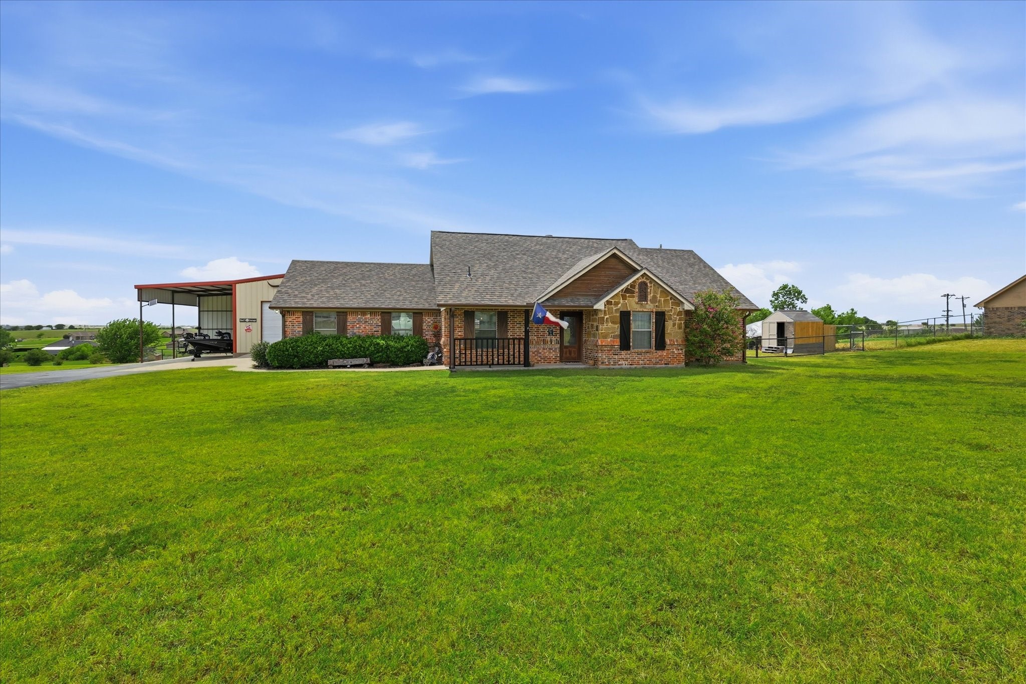 171 Ridge Top Drive, Decatur, TX 76234