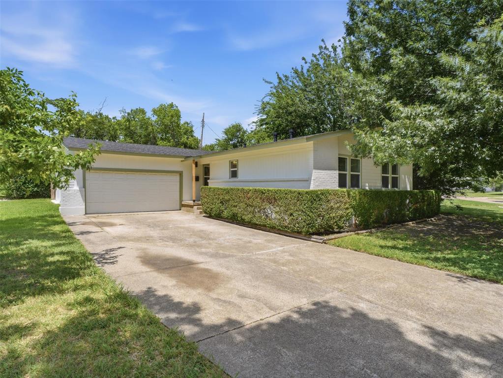 11207 Flamingo Lane — photo