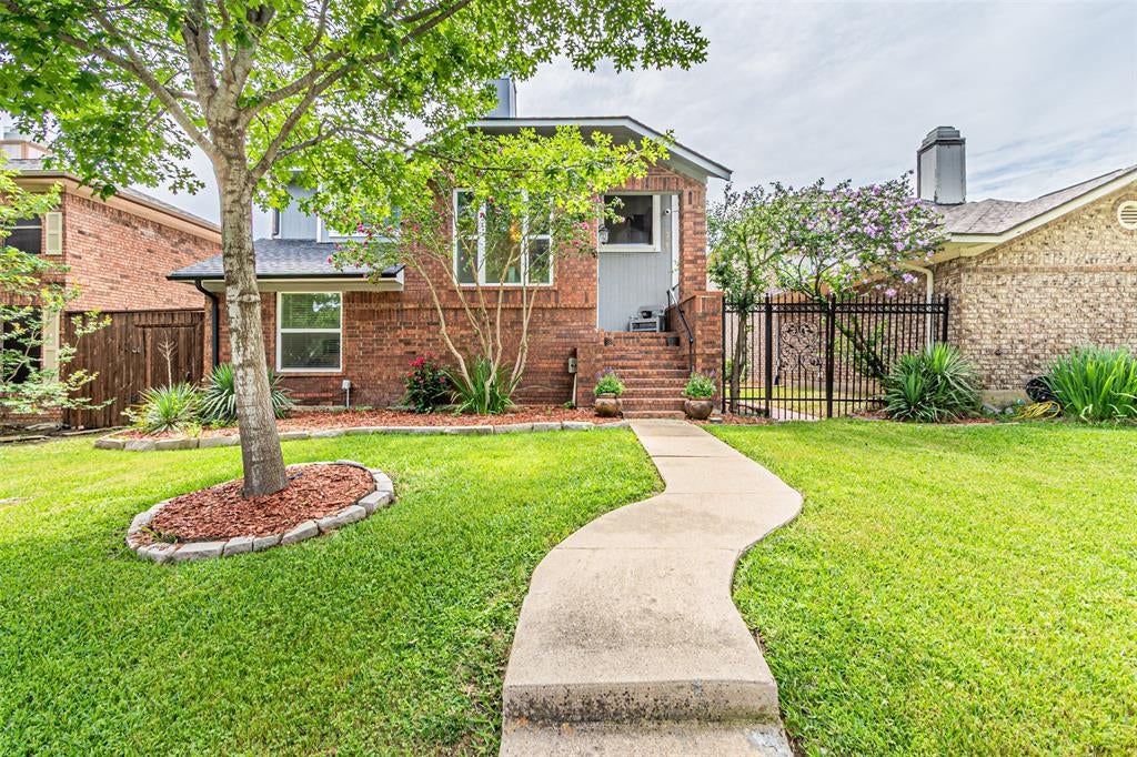 2903 Golden Gate Court — photo