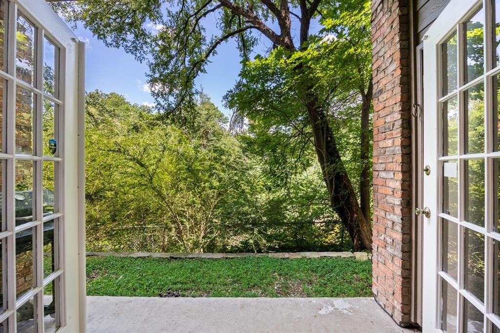 9801 Royal Lane 701 — photo