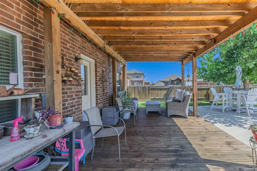317 Magnolia Drive — photo