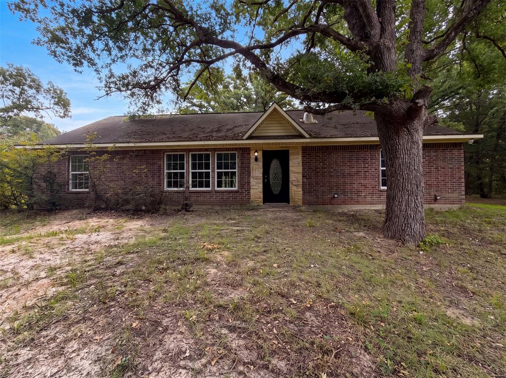 205 Private Road 6980 — photo