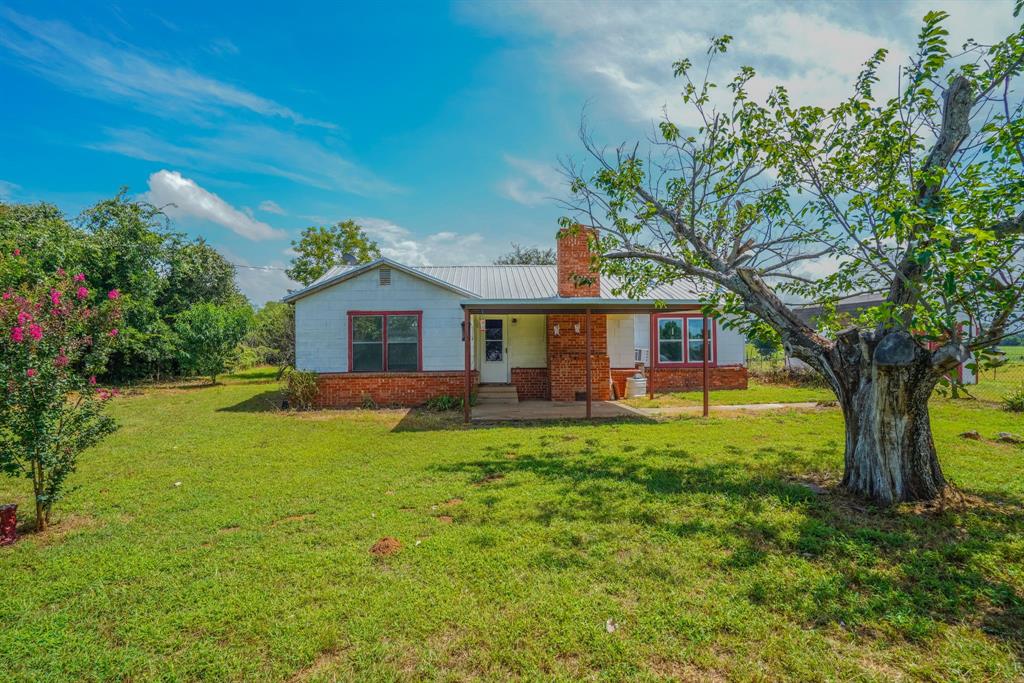 713 Lution Drive — photo