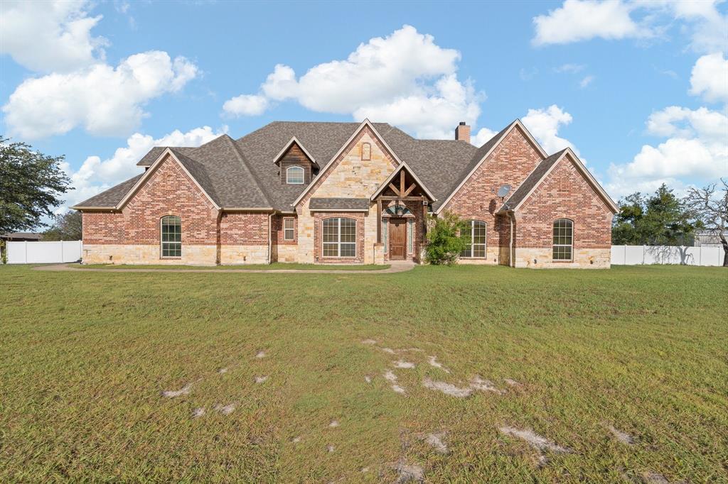 124 True Grit Court — photo