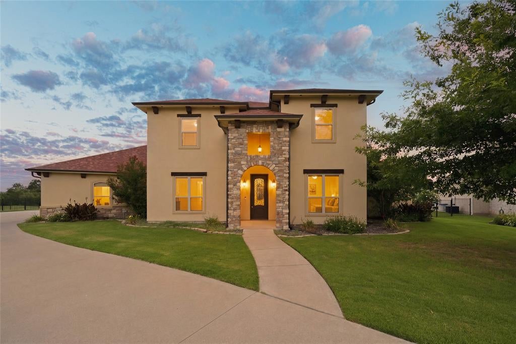 1200 Eagle Glen Pass — photo