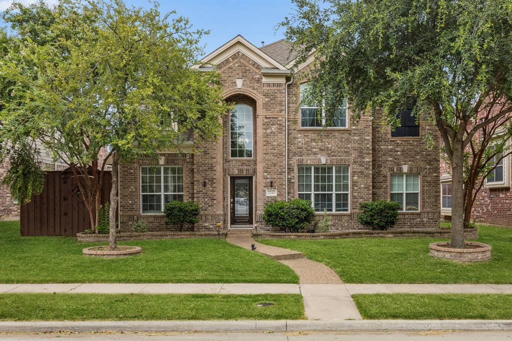 2245 Jaguar Drive — photo